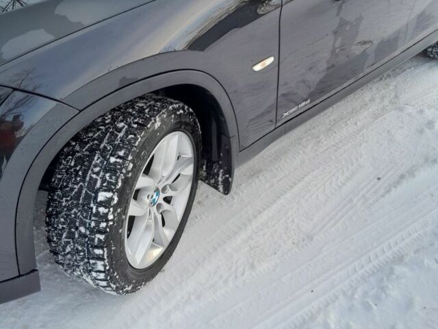 Черный БМВ Х1, объемом двигателя 2 л и пробегом 212 тыс. км за 12500 $, фото 4 на Automoto.ua