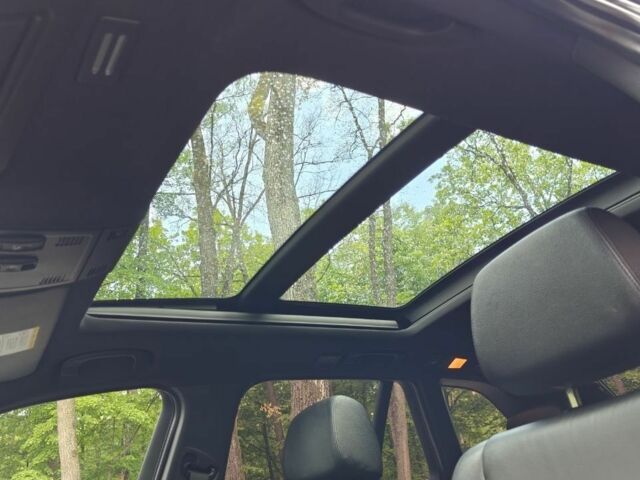 Чорний БМВ Х1, об'ємом двигуна 2 л та пробігом 278 тис. км за 11999 $, фото 5 на Automoto.ua