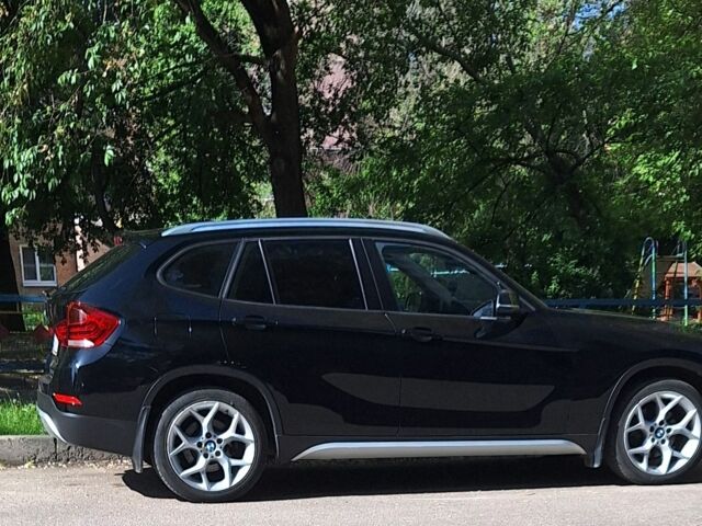 Чорний БМВ Х1, об'ємом двигуна 2 л та пробігом 201 тис. км за 14500 $, фото 3 на Automoto.ua