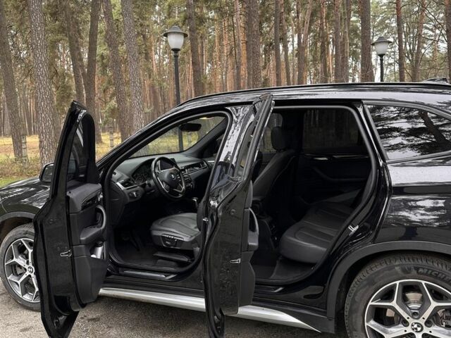 Черный БМВ Х1, объемом двигателя 2 л и пробегом 1000 тыс. км за 16800 $, фото 3 на Automoto.ua