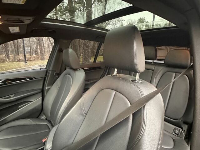 Черный БМВ Х1, объемом двигателя 2 л и пробегом 1000 тыс. км за 16800 $, фото 5 на Automoto.ua