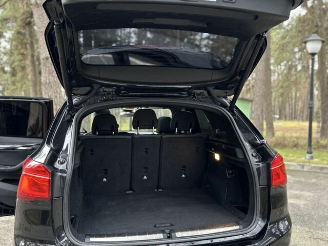 Черный БМВ Х1, объемом двигателя 2 л и пробегом 1000 тыс. км за 16800 $, фото 7 на Automoto.ua