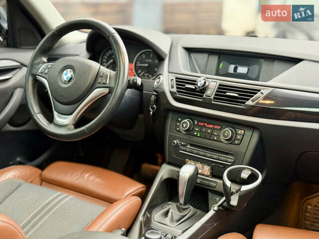 Чорний БМВ Х1, об'ємом двигуна 2 л та пробігом 307 тис. км за 11900 $, фото 19 на Automoto.ua
