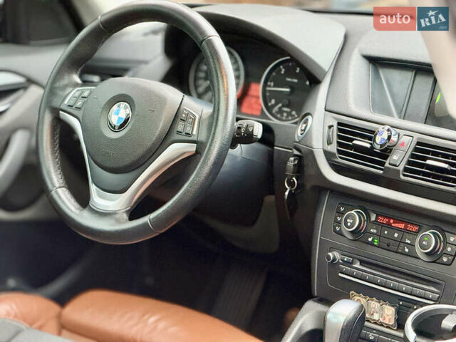 Чорний БМВ Х1, об'ємом двигуна 2 л та пробігом 307 тис. км за 11900 $, фото 18 на Automoto.ua