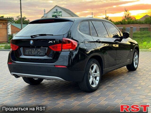 Чорний БМВ Х1, об'ємом двигуна 2 л та пробігом 305 тис. км за 9000 $, фото 4 на Automoto.ua