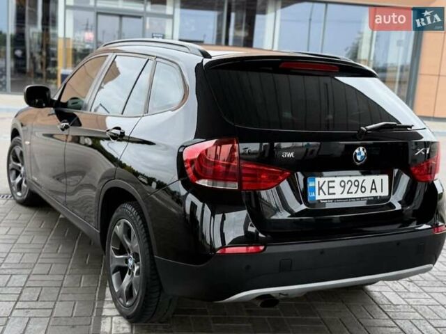 Чорний БМВ Х1, об'ємом двигуна 2 л та пробігом 114 тис. км за 11999 $, фото 6 на Automoto.ua