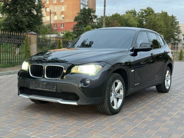 Чорний БМВ Х1, об'ємом двигуна 2 л та пробігом 300 тис. км за 8999 $, фото 12 на Automoto.ua