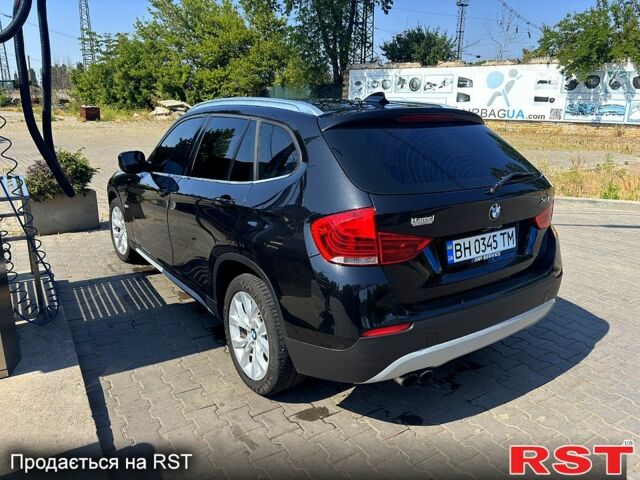 Чорний БМВ Х1, об'ємом двигуна 2 л та пробігом 205 тис. км за 12500 $, фото 2 на Automoto.ua