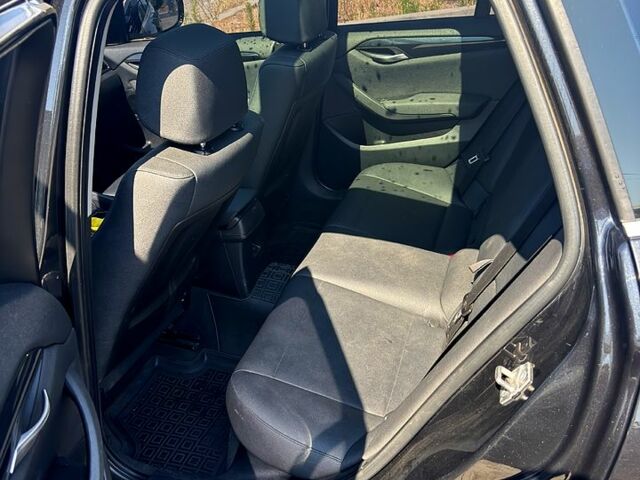 Чорний БМВ Х1, об'ємом двигуна 2 л та пробігом 205 тис. км за 12500 $, фото 3 на Automoto.ua