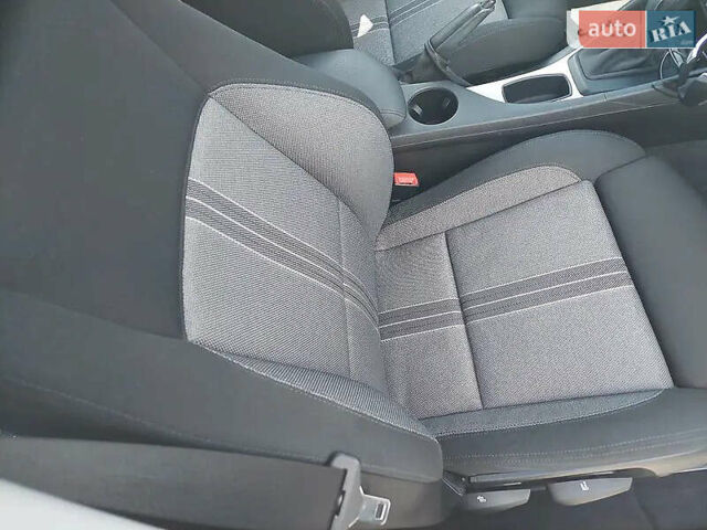 БМВ Х1 2011 в Хмельницком на Automoto.ua Черный БМВ Х1, объемом двигателя 2 л и пробегом 198 тыс. км за 12000 $, фото 34 на Automoto.ua
