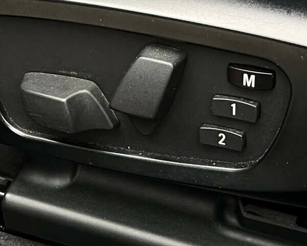 Чорний БМВ Х1, об'ємом двигуна 2 л та пробігом 173 тис. км за 12300 $, фото 14 на Automoto.ua