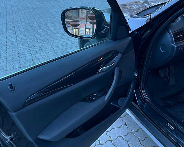 Чорний БМВ Х1, об'ємом двигуна 2 л та пробігом 173 тис. км за 12300 $, фото 19 на Automoto.ua