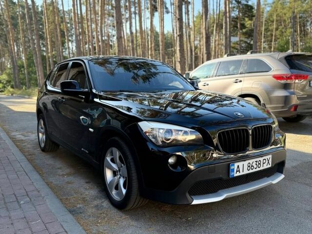Чорний БМВ Х1, об'ємом двигуна 2 л та пробігом 318 тис. км за 10600 $, фото 1 на Automoto.ua