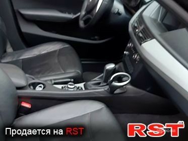 Чорний БМВ Х1, об'ємом двигуна 2 л та пробігом 218 тис. км за 13500 $, фото 7 на Automoto.ua