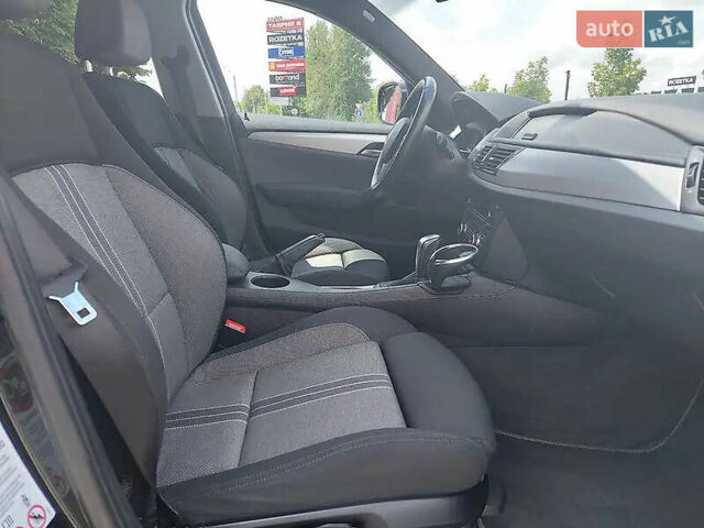 БМВ Х1 2011 в Хмельницком на Automoto.ua Черный БМВ Х1, объемом двигателя 2 л и пробегом 198 тыс. км за 12000 $, фото 33 на Automoto.ua