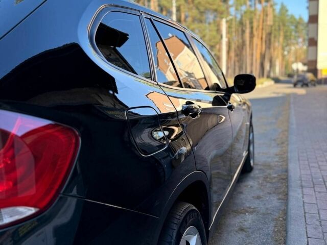 Чорний БМВ Х1, об'ємом двигуна 2 л та пробігом 318 тис. км за 10600 $, фото 5 на Automoto.ua
