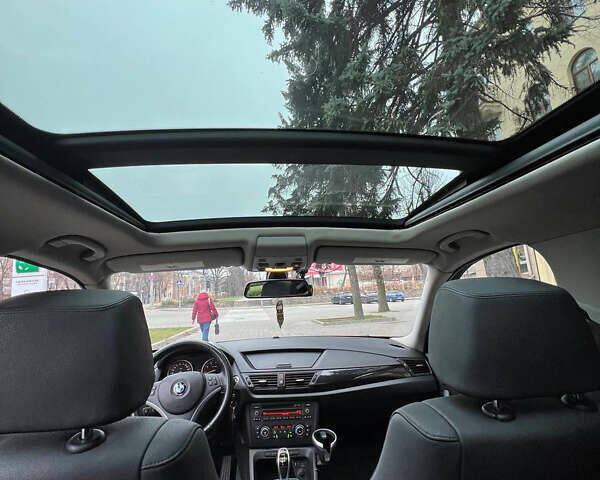 Чорний БМВ Х1, об'ємом двигуна 2 л та пробігом 173 тис. км за 12300 $, фото 16 на Automoto.ua