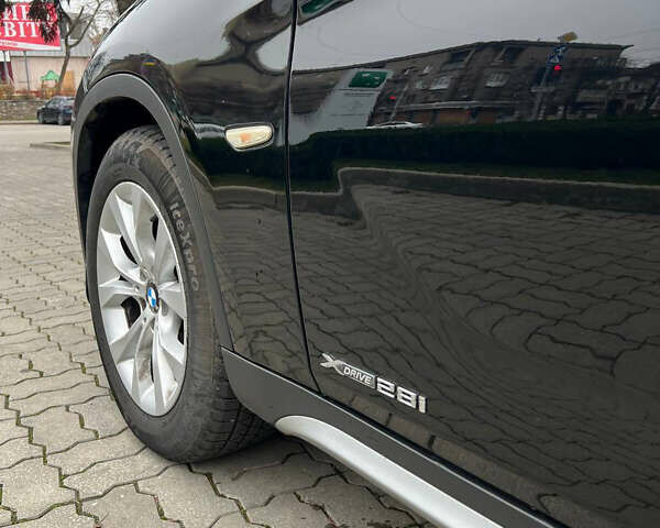 Чорний БМВ Х1, об'ємом двигуна 2 л та пробігом 173 тис. км за 12300 $, фото 13 на Automoto.ua