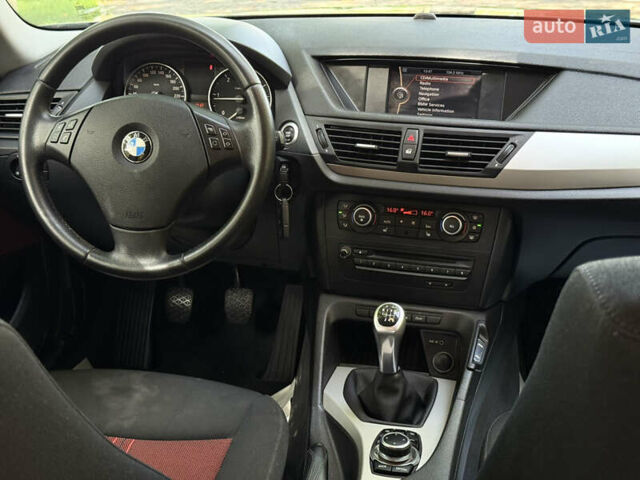 Чорний БМВ Х1, об'ємом двигуна 2 л та пробігом 277 тис. км за 11500 $, фото 30 на Automoto.ua