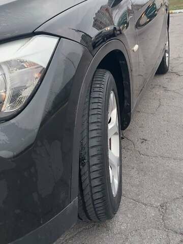 Черный БМВ Х1, объемом двигателя 2 л и пробегом 109 тыс. км за 11900 $, фото 6 на Automoto.ua