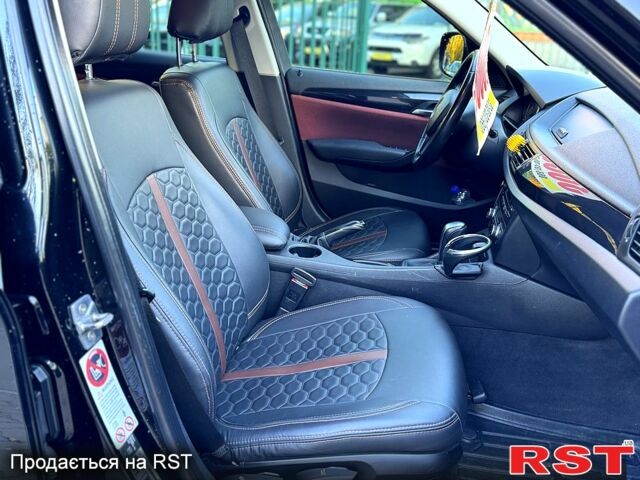 Чорний БМВ Х1, об'ємом двигуна 2 л та пробігом 183 тис. км за 13800 $, фото 10 на Automoto.ua