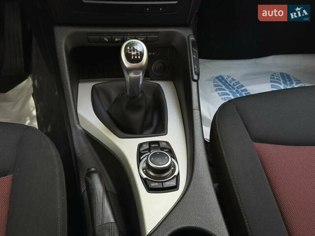 Чорний БМВ Х1, об'ємом двигуна 2 л та пробігом 277 тис. км за 11500 $, фото 31 на Automoto.ua