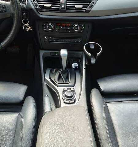 Черный БМВ Х1, объемом двигателя 2 л и пробегом 284 тыс. км за 11999 $, фото 32 на Automoto.ua