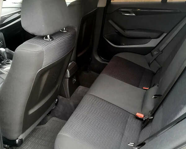 Черный БМВ Х1, объемом двигателя 2 л и пробегом 110 тыс. км за 11000 $, фото 11 на Automoto.ua