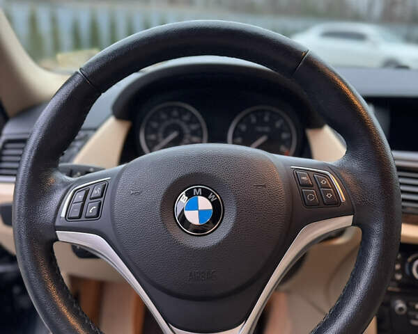 Чорний БМВ Х1, об'ємом двигуна 2 л та пробігом 155 тис. км за 13100 $, фото 25 на Automoto.ua