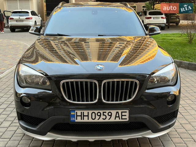 Чорний БМВ Х1, об'ємом двигуна 2 л та пробігом 177 тис. км за 10900 $, фото 2 на Automoto.ua