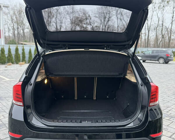 Чорний БМВ Х1, об'ємом двигуна 2 л та пробігом 155 тис. км за 13100 $, фото 40 на Automoto.ua