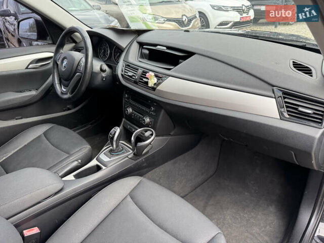Чорний БМВ Х1, об'ємом двигуна 2 л та пробігом 188 тис. км за 10800 $, фото 22 на Automoto.ua