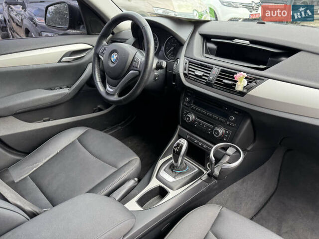 Чорний БМВ Х1, об'ємом двигуна 2 л та пробігом 188 тис. км за 10800 $, фото 23 на Automoto.ua