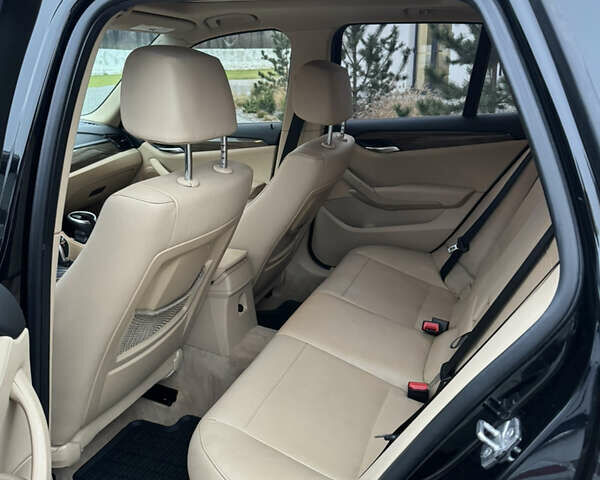 Чорний БМВ Х1, об'ємом двигуна 2 л та пробігом 155 тис. км за 13100 $, фото 42 на Automoto.ua
