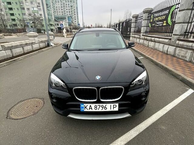 Чорний БМВ Х1, об'ємом двигуна 2 л та пробігом 135 тис. км за 11000 $, фото 9 на Automoto.ua