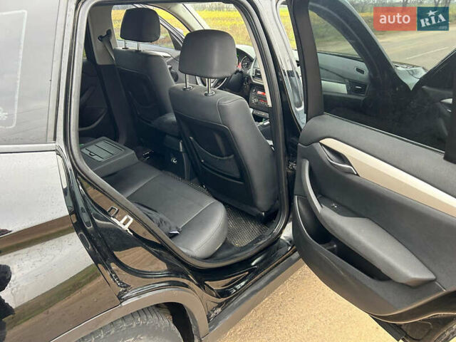 Черный БМВ Х1, объемом двигателя 2 л и пробегом 127 тыс. км за 11000 $, фото 10 на Automoto.ua