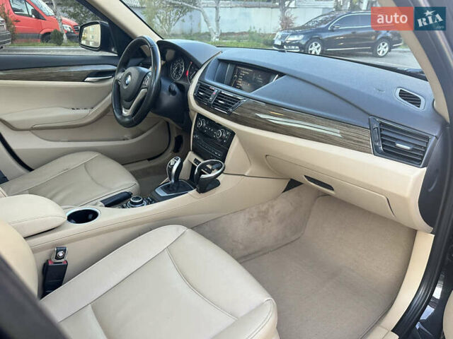 Чорний БМВ Х1, об'ємом двигуна 2 л та пробігом 177 тис. км за 10900 $, фото 36 на Automoto.ua