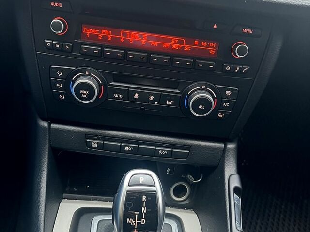 Чорний БМВ Х1, об'ємом двигуна 2 л та пробігом 135 тис. км за 11000 $, фото 3 на Automoto.ua