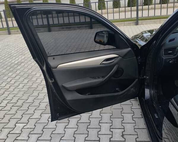 Черный БМВ Х1, объемом двигателя 2 л и пробегом 208 тыс. км за 15500 $, фото 1 на Automoto.ua