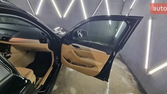Черный БМВ Х1, объемом двигателя 2 л и пробегом 94 тыс. км за 12500 $, фото 6 на Automoto.ua