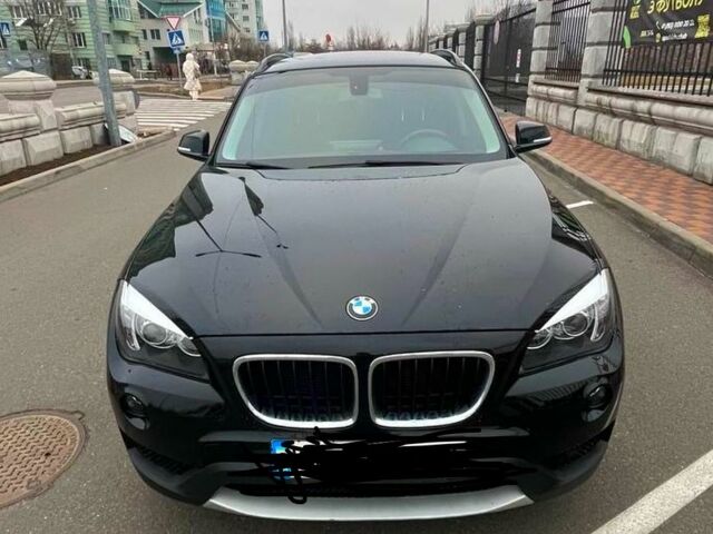 Чорний БМВ Х1, об'ємом двигуна 2 л та пробігом 135 тис. км за 11000 $, фото 1 на Automoto.ua