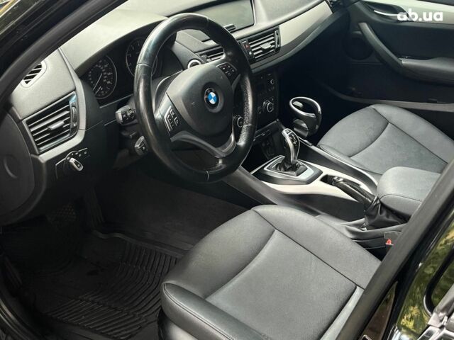 Чорний БМВ Х1, об'ємом двигуна 2 л та пробігом 345 тис. км за 11490 $, фото 22 на Automoto.ua