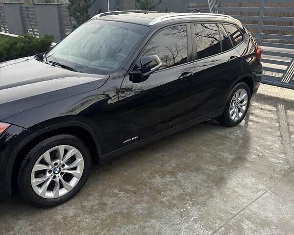 Чорний БМВ Х1, об'ємом двигуна 2 л та пробігом 155 тис. км за 12200 $, фото 2 на Automoto.ua