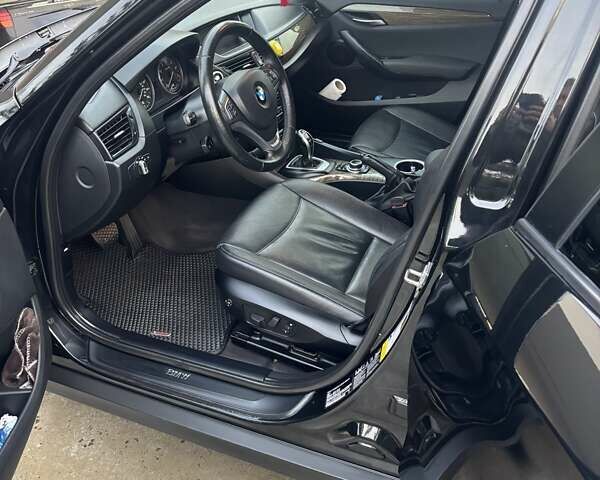 Чорний БМВ Х1, об'ємом двигуна 2 л та пробігом 155 тис. км за 12200 $, фото 7 на Automoto.ua