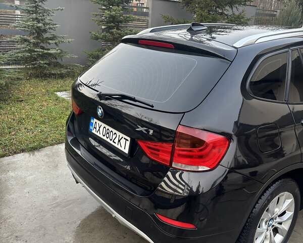 Чорний БМВ Х1, об'ємом двигуна 2 л та пробігом 155 тис. км за 12200 $, фото 4 на Automoto.ua