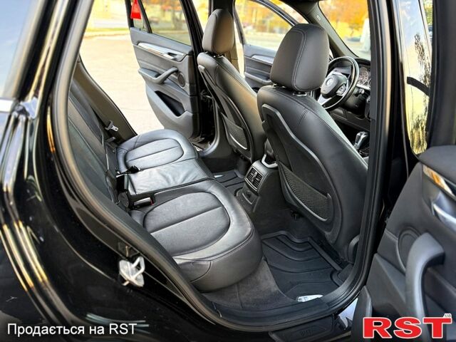 Черный БМВ Х1, объемом двигателя 2 л и пробегом 180 тыс. км за 18000 $, фото 7 на Automoto.ua