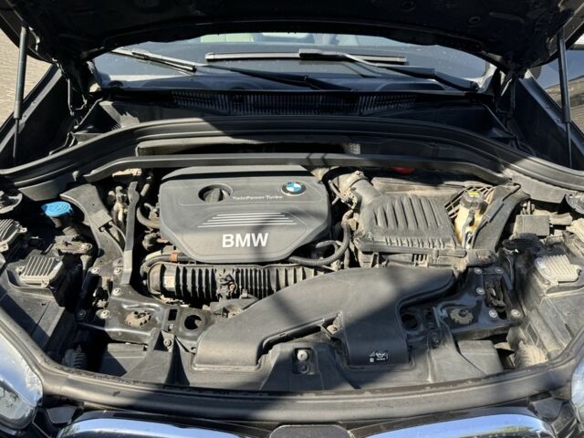 Чорний БМВ Х1, об'ємом двигуна 2 л та пробігом 235 тис. км за 17000 $, фото 6 на Automoto.ua