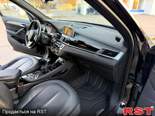 Черный БМВ Х1, объемом двигателя 2 л и пробегом 180 тыс. км за 18000 $, фото 5 на Automoto.ua