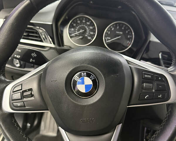 БМВ Х1 2015 в Львове на Automoto.ua Черный БМВ Х1, объемом двигателя 2 л и пробегом 180 тыс. км за 16450 $, фото 19 на Automoto.ua