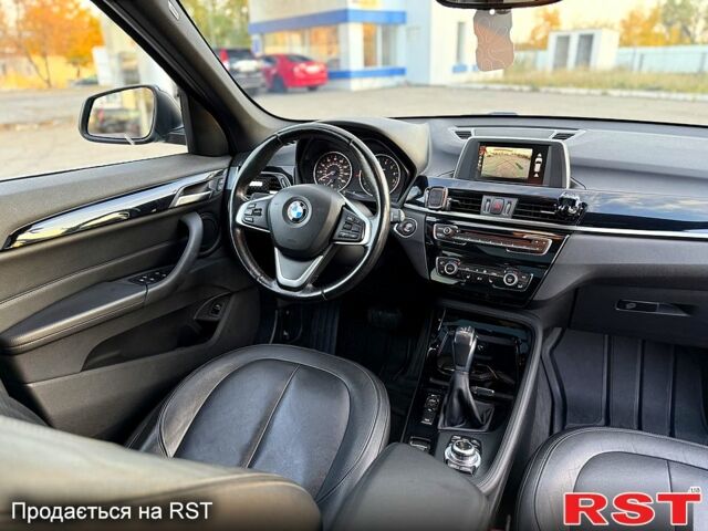 Черный БМВ Х1, объемом двигателя 2 л и пробегом 180 тыс. км за 18000 $, фото 6 на Automoto.ua